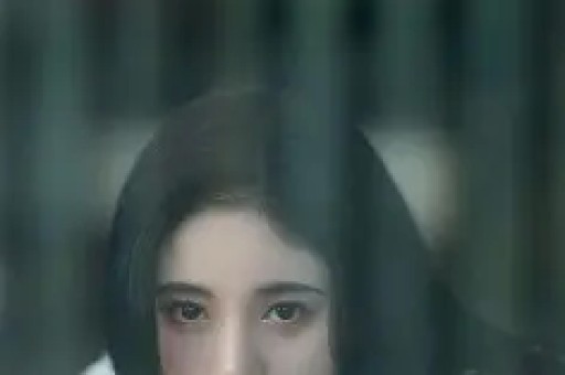 一手好牌打稀碎 三料影后马苏 被黑人驮肩 帮闺蜜撒谎 终究自断前程