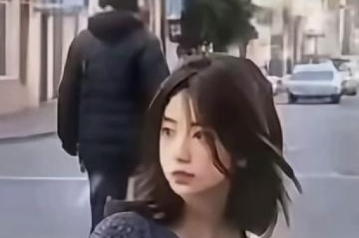迪丽热巴《白日提灯》被骂惨自曝没剧本可接遭群嘲